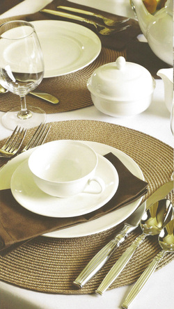The refined knife-edge, and wide rim of Othello create a delicate beauty that enriches the dining experience. Classically styled uprights and accessory pieces make Wedgwood Othello bone china an ideal choice for the very finest settings. 